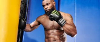 UFC Welterweight Champ Tyron Woodley ' s Título-Card Entrenamiento