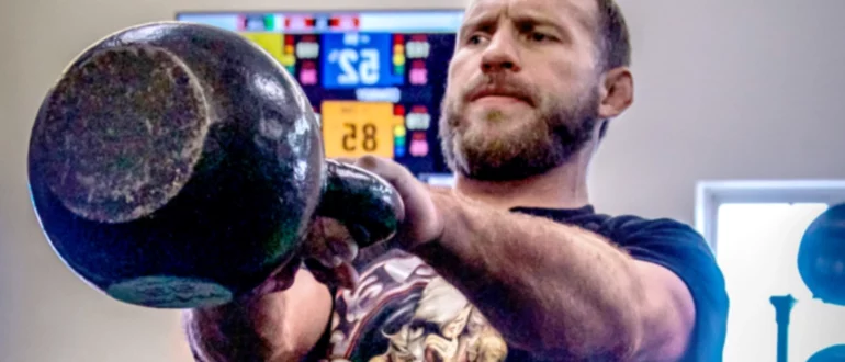 Una mirada al entrenamiento de Donald " Cowboy " Cerrone en UFC 246